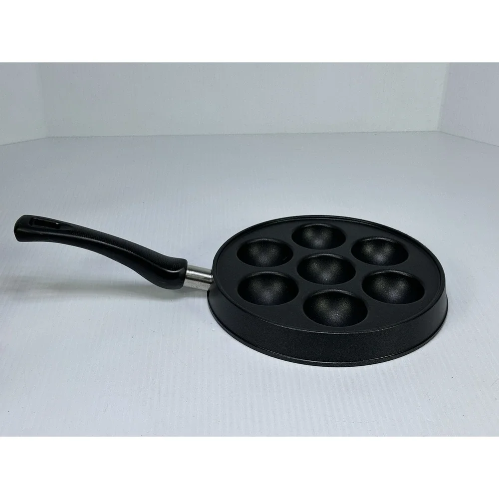 2 NORDIC WARE Ebelskiver Filled‎ Pancake Pan 7 Cavities Spherical